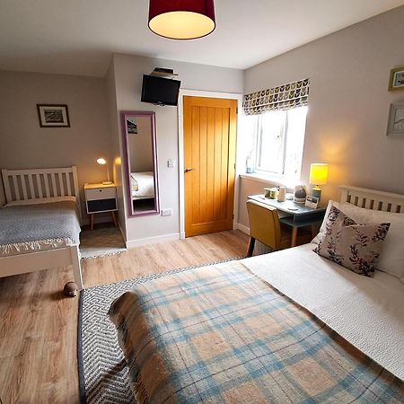 An Cois Na Mara Bed & Breakfast Laide 외부 사진